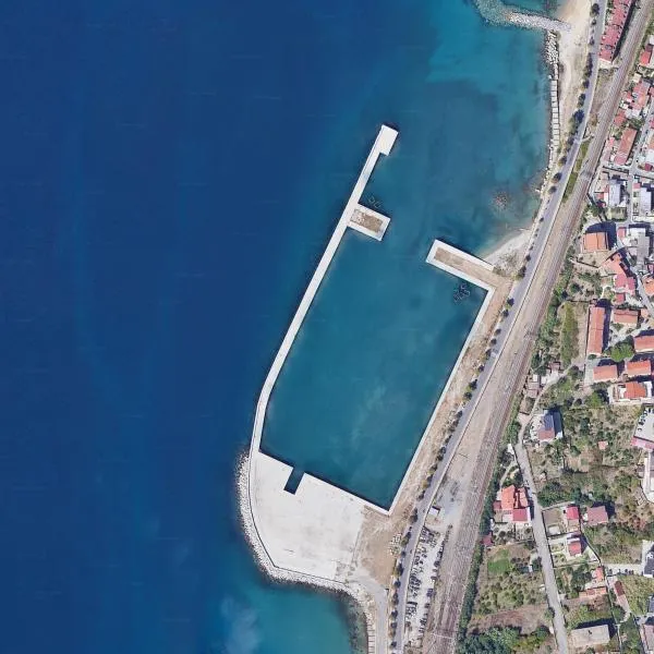 Marina del Sud in Villa San Giovanni, Italy