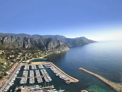 Port De Beaulieu-sur-Mer, marina in Beaulieu-sur-Mer, France — photo 4