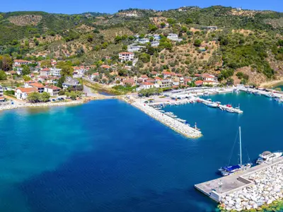 Kolymvari marina