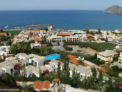 Kolymvari marina in Kolimbari, Greece — photo 3