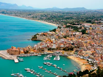 Porto di Castellammare del Golfo, marina in Castellammare del Golfo, Italy — photo 2