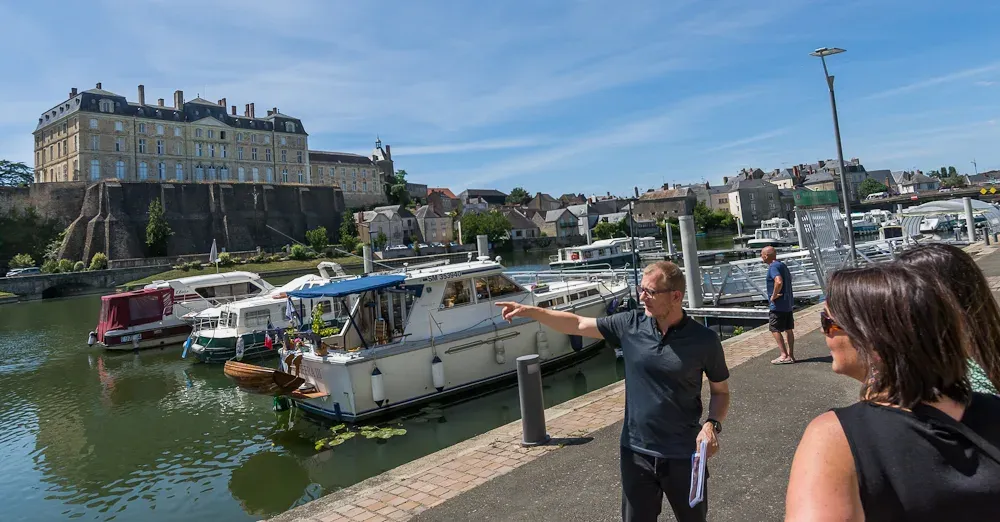 Sablé-sur-Sarthe Marina in Sablé-sur-Sarthe, France — photo 5