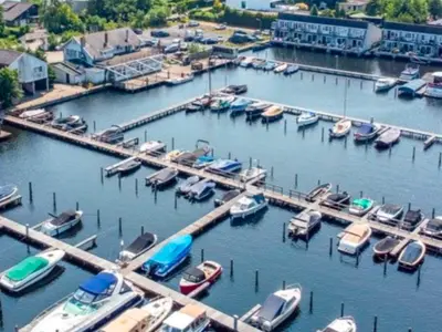 Vinkeveen Marina in Vinkeveen, Netherlands — photo 2