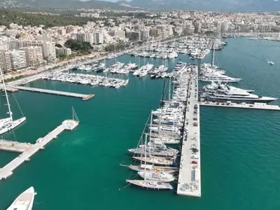 Pantalan del Mediterraneo Marina