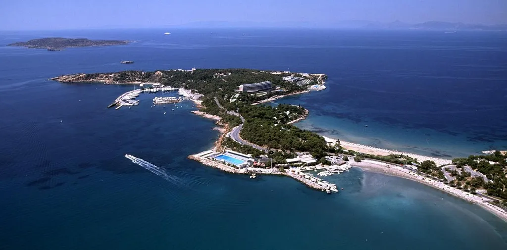 Vouliagmeni Nautical Club, marina in Vouliagmeni Municipal Unit, Greece — photo 6