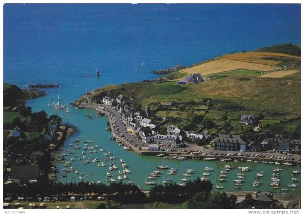 Port Dahouët, marina in Pléneuf-Val-André, France — photo 3