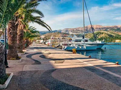Poros Harbour, marina in Municipal Unit of Elios-Proni, Greece — photo 4