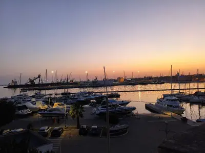 Molo Sant'Eligio, marina in Taranto, Italy — photo 2