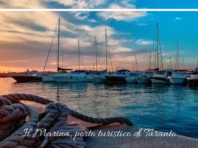 Molo Sant'Eligio, marina in Taranto, Italy — photo 3