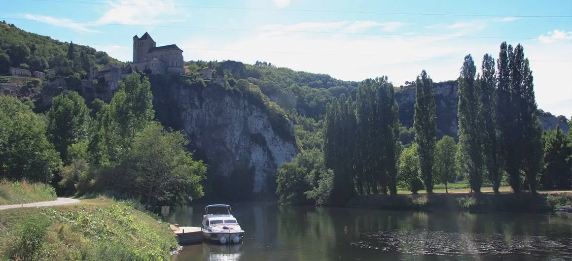 Douelle Marina in Douelle, France