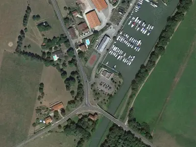 Port de Savoyeux, marina in Savoyeux, France — photo 3