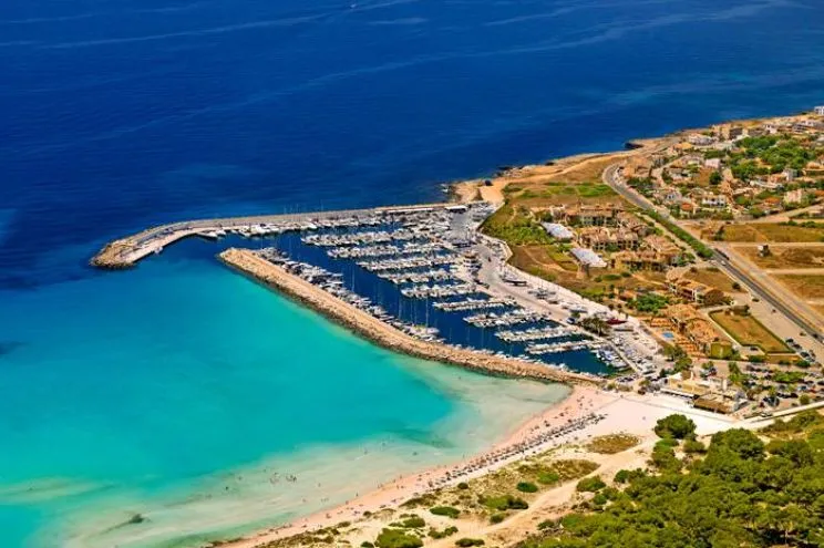 Club Nautic Sa Rapita, marina in Campos, Spain