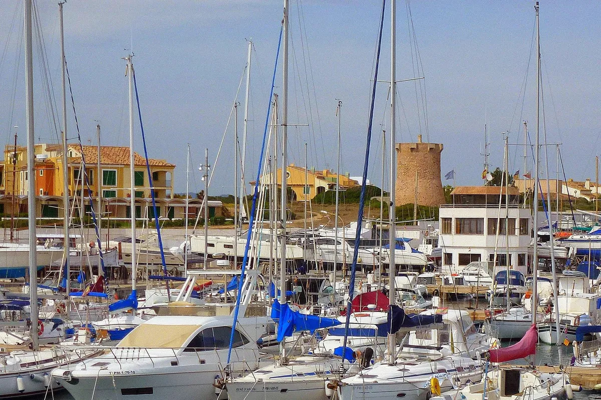 Club Nautic Sa Rapita, marina in Campos, Spain — photo 4