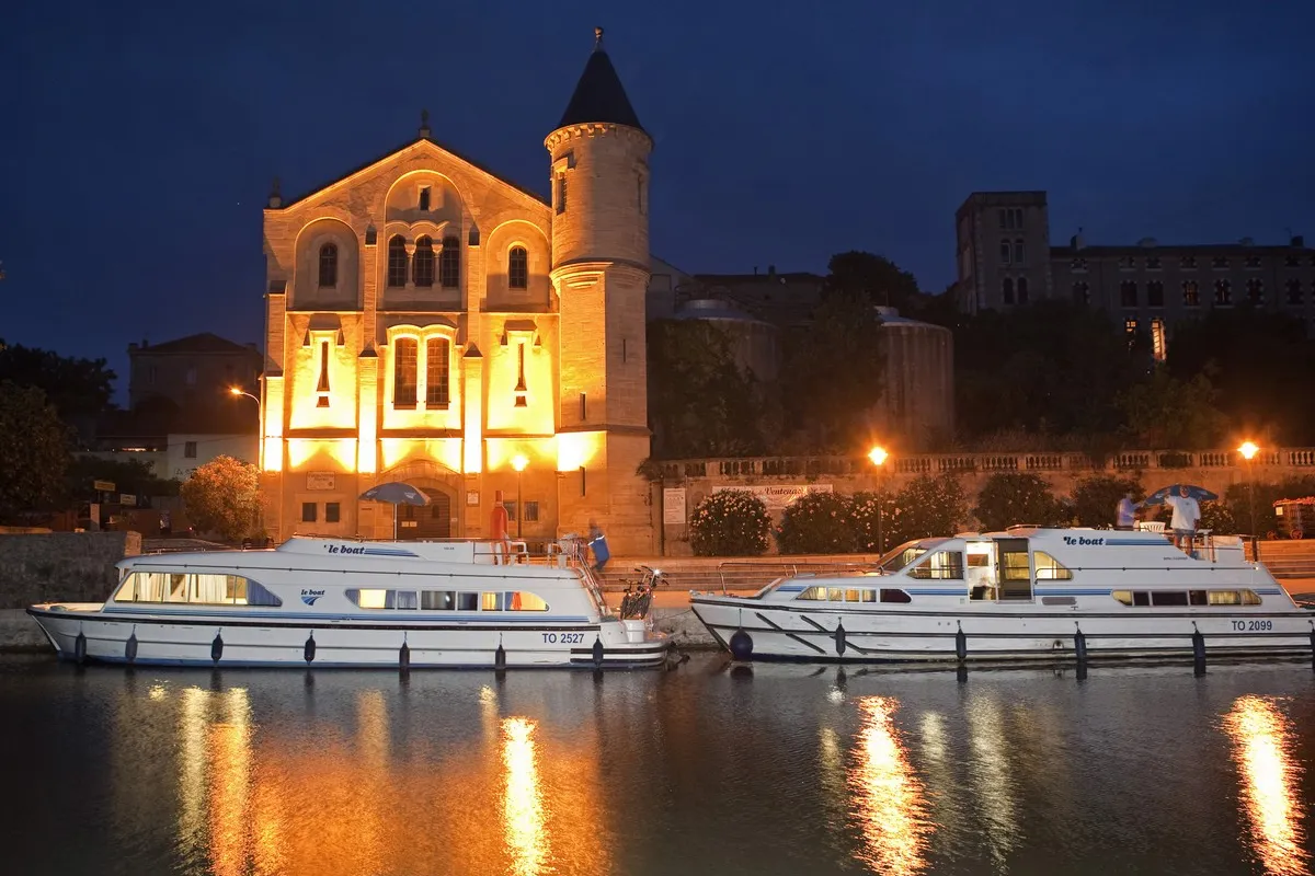 Homps Marina in Homps, France — photo 3