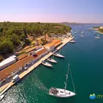 Marina Milna Kanarija