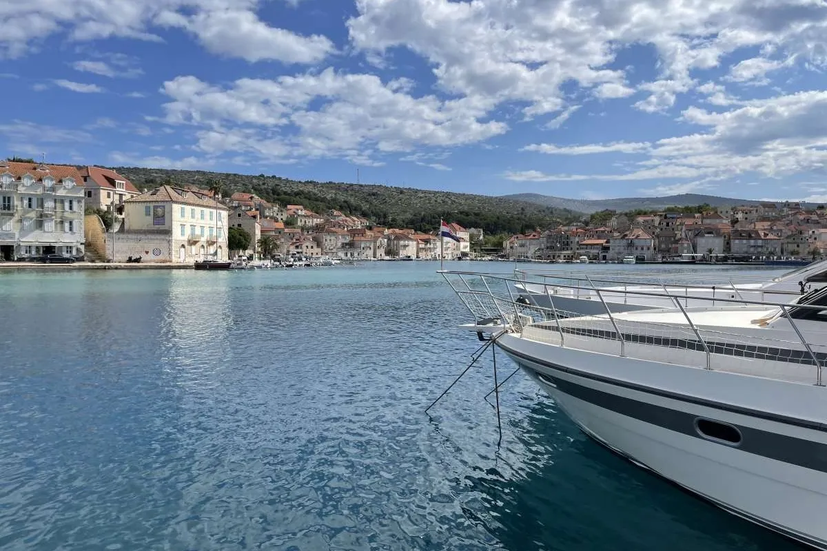 Marina Milna Kanarija in Općina Milna, Croatia — photo 4