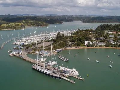 Paihia / Bay of Islands, marina in Bay of Islands, New Zealand — photo 2