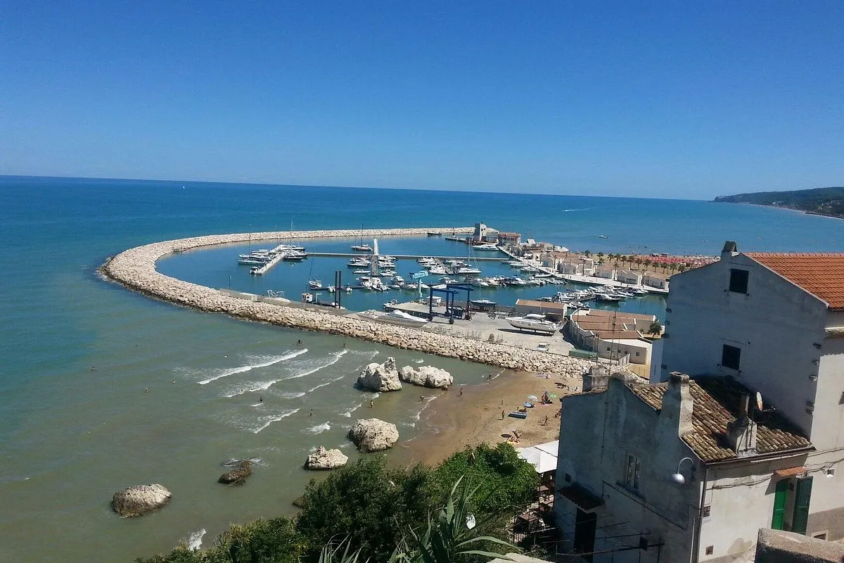 Marina di Rodi Garganico in Rodi Garganico, Italy — photo 2