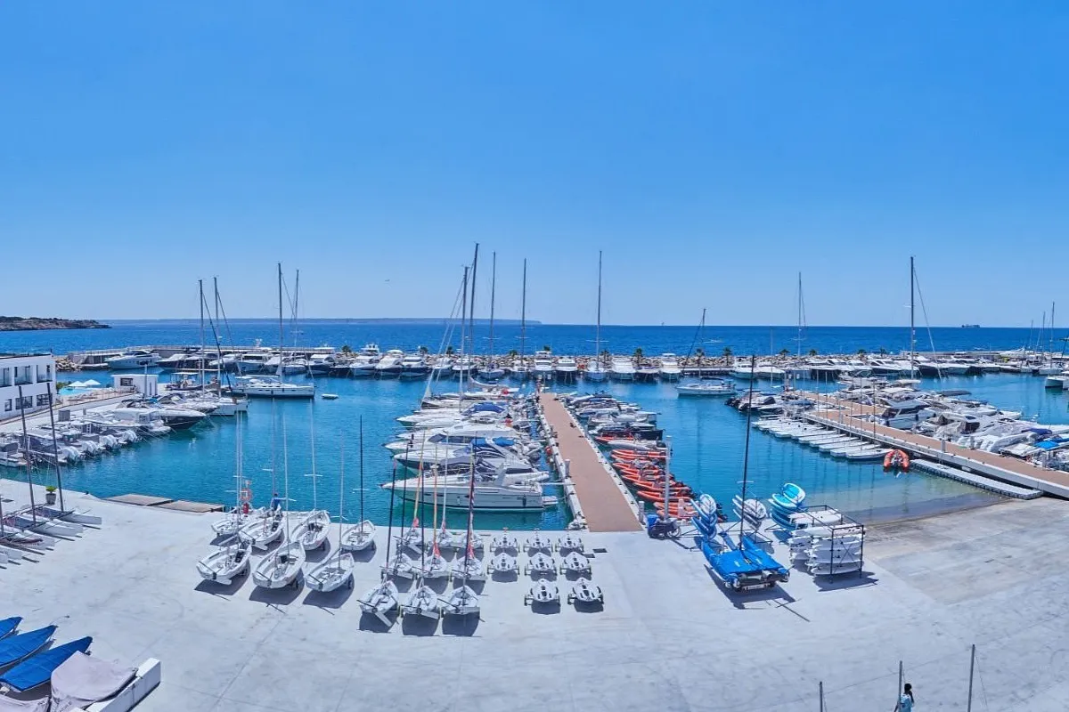 Port Calanova, marina in Palma de Mallorca, Spain — photo 2