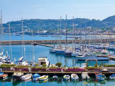 Porto di Forio, marina in Forio, Italy — photo 3