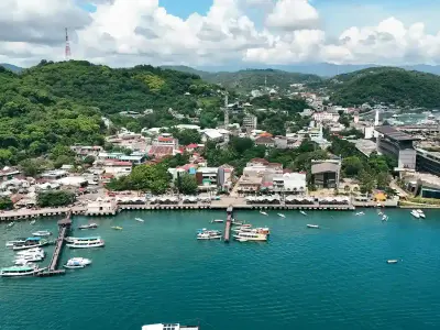Labuan bajo port, marina in Labuan Bajo, Indonesia — photo 3