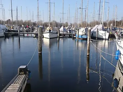 Friesland Boating Port, marina in Koudum, Netherlands — photo 2