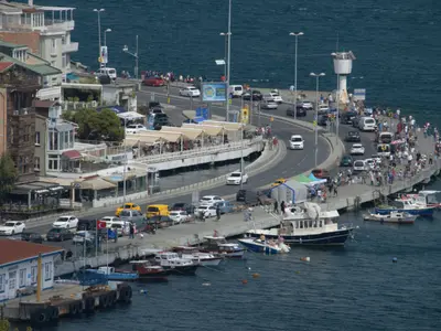 Arnavutkoy iskele, marina in Beşiktaş, Turkey — photo 2