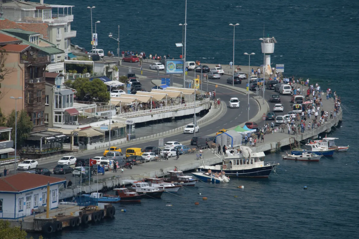 Arnavutkoy iskele, marina in Beşiktaş, Turkey — photo 2