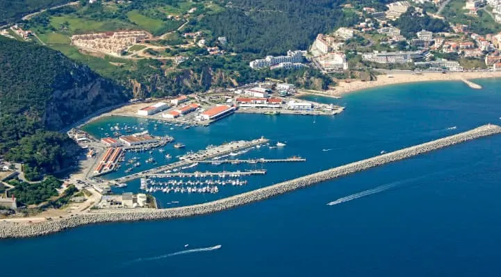 Marina do Clube Naval de Sesimbra in Sesimbra, Portugal — photo 3