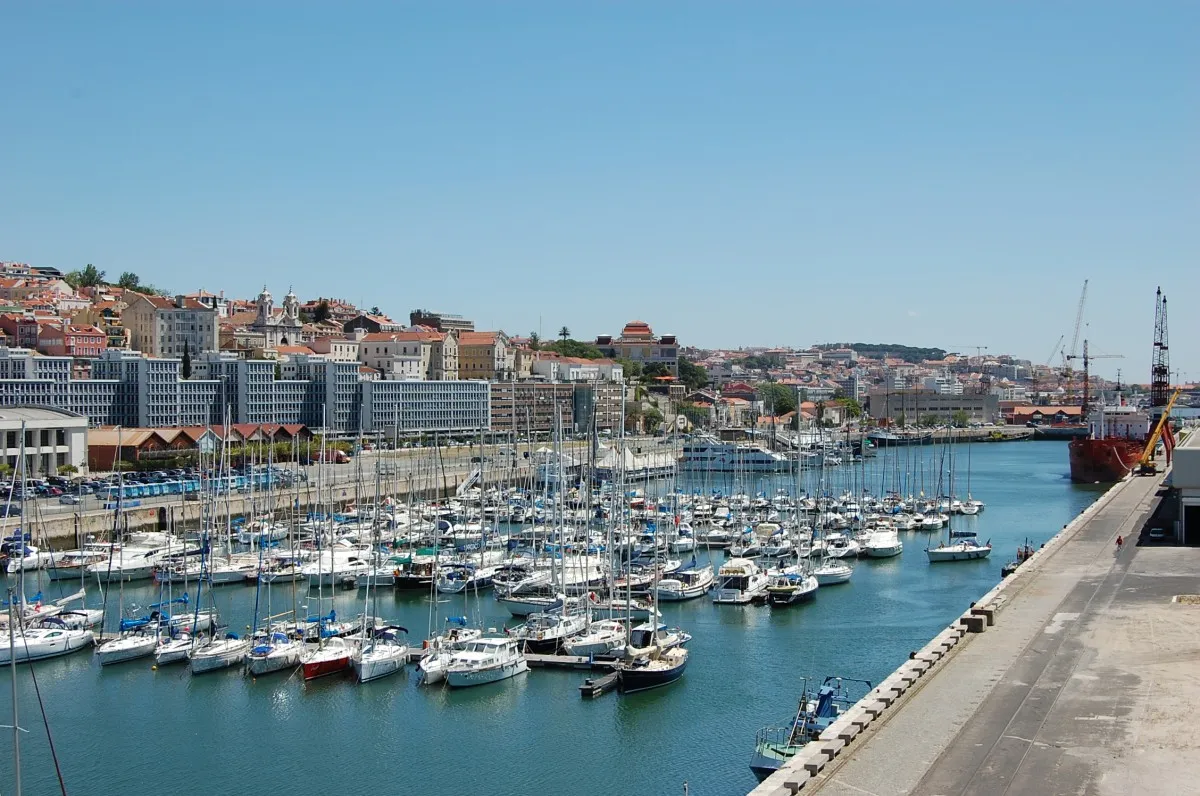 Doca de Alcântara Marina in Lisbon, Portugal — photo 2