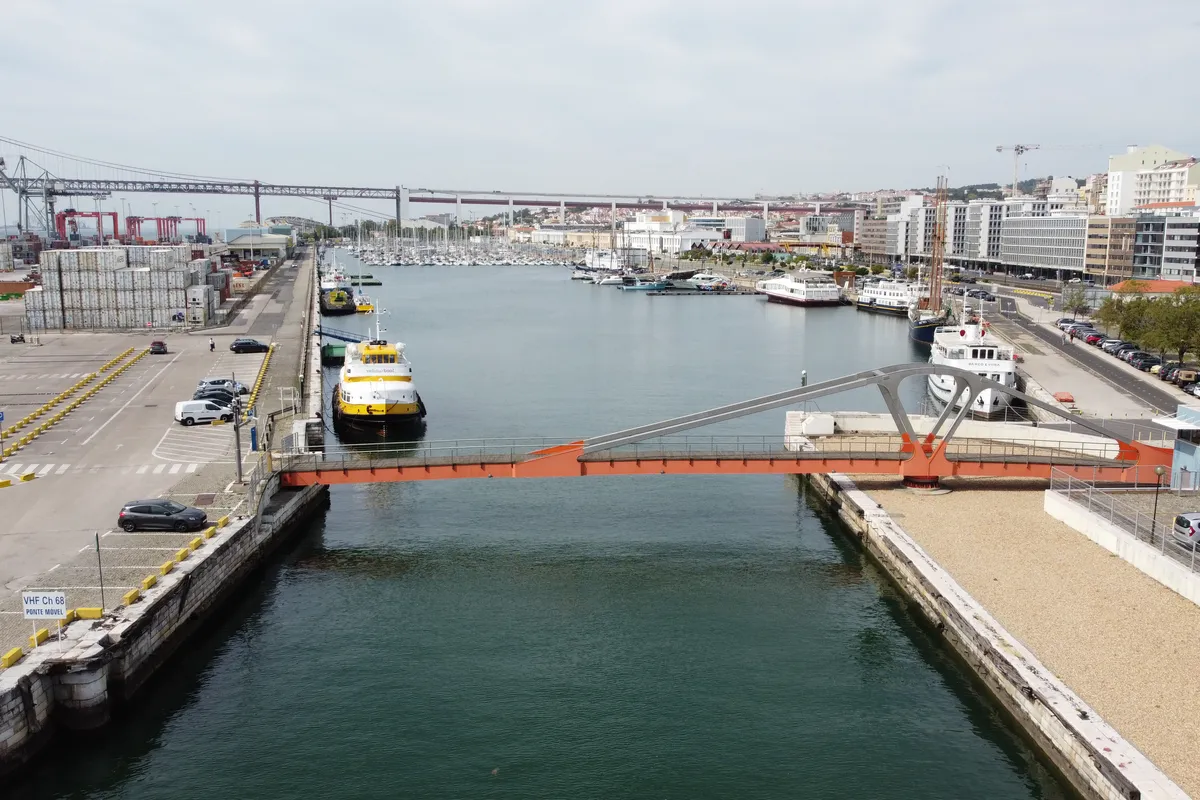 Doca de Alcântara Marina in Lisbon, Portugal — photo 3