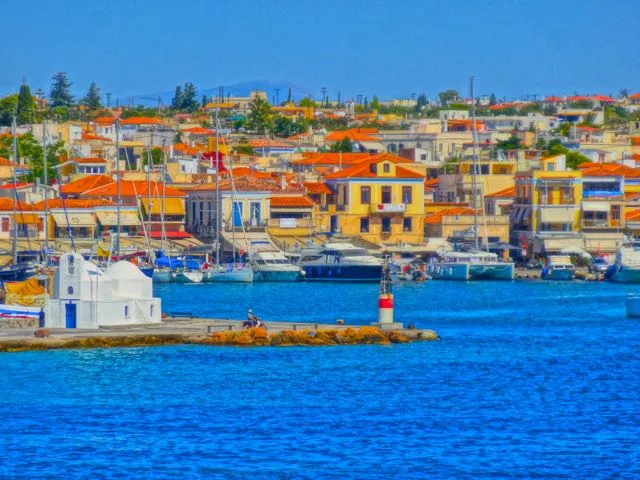 Paralia Agios Vasilios pick-up point, marina in Aegina, Greece — photo 4