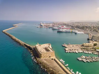 Heraklion Port, marina in Heraklion Municipal Unit, Greece — photo 3