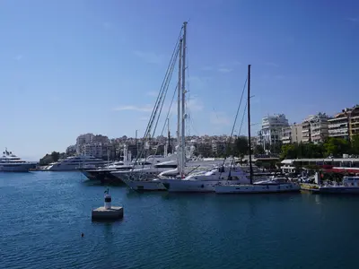 Lagonissi Pier
