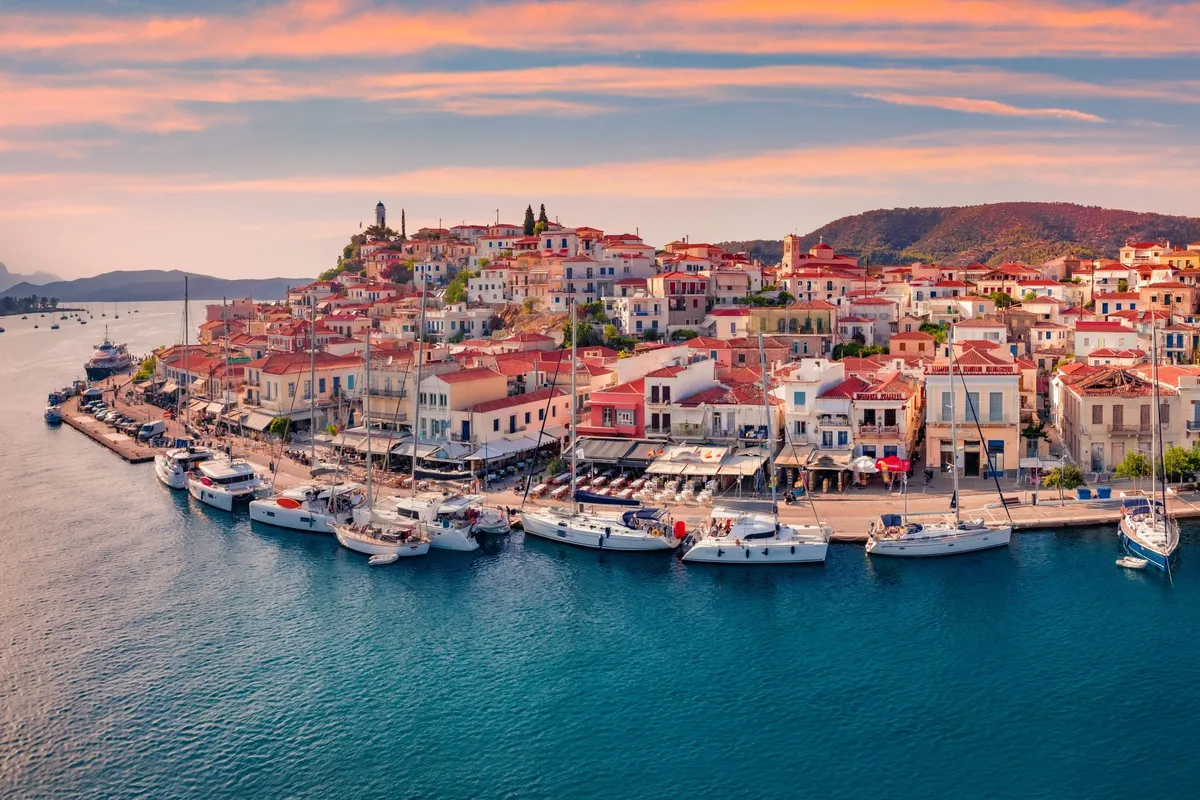 Lagonissi Pier, marina in Kalyvia Thorikou Municipal Unit, Greece — photo 3