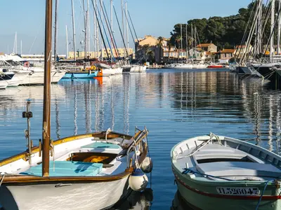 Port de Saint Mandrier sur Mer, marina in Saint-Mandrier-sur-Mer, France — photo 4