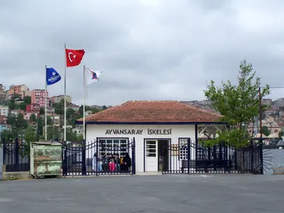 Ayvansaray Vapur Iskelesi