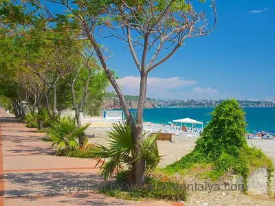Antalya Konyaaltı beach, marina in Antalya, Turkey — photo 2