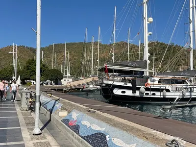 Icmeler pier, marina in Marmaris, Turkey — photo 2