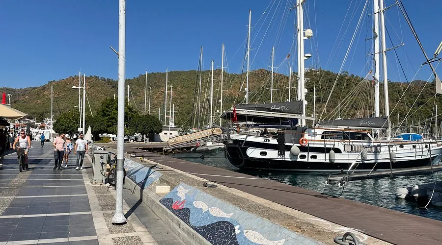 Icmeler pier, marina in Marmaris, Turkey — photo 2