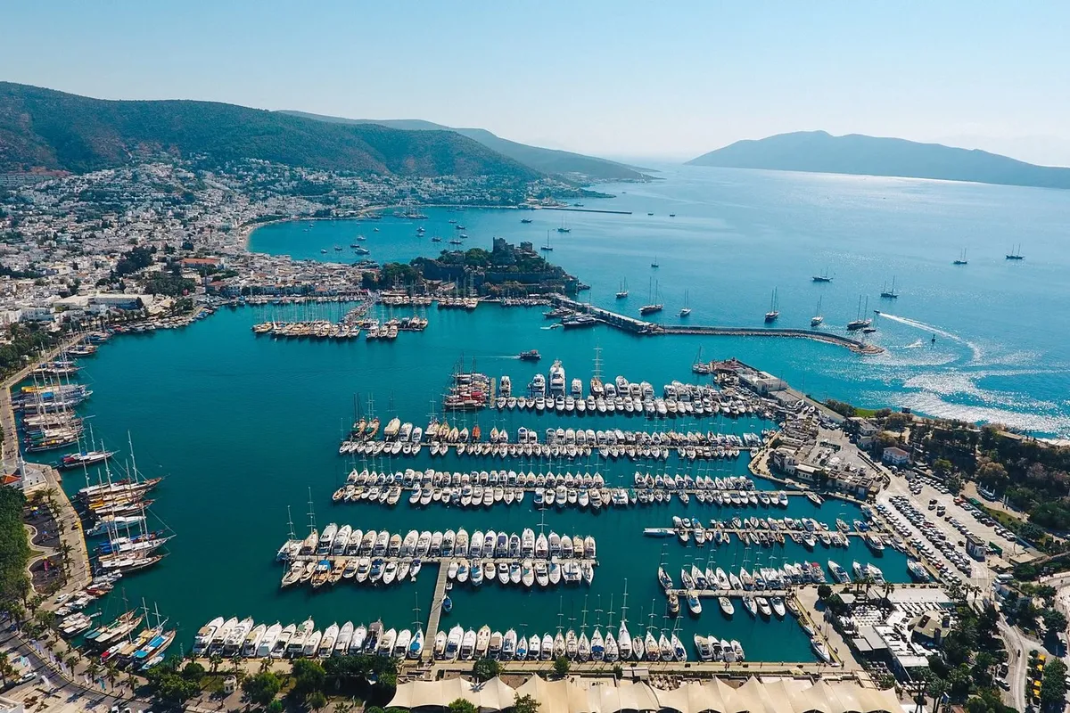 Bodrum Güvercinlik Marina in Milas, Turkey — photo 2