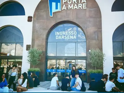 Centro Commerciale Porta a Mare Marina in Livorno, Italy — photo 3