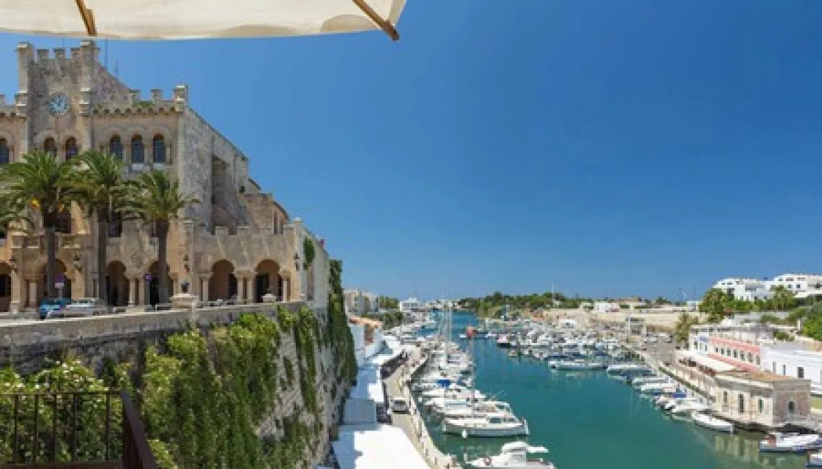 Puerto Antiguo de Ciutadella, marina in Ciutadella de Menorca, Spain — photo 2
