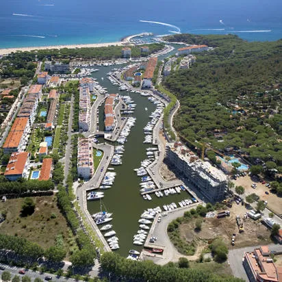 Port D'Aro, marina in Castell d'Aro, Platja d'Aro i s'Agaró, Spain — photo 2
