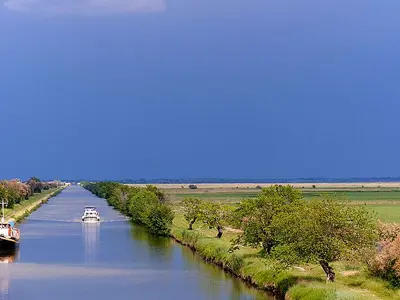 Canal du Rhône à Sète Base Marina in Mauguio, France — photo 3