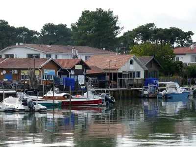 Port de Piraillan, marina in Lège-Cap-Ferret, France — photo 2