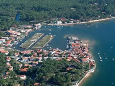 Port de Piraillan, marina in Lège-Cap-Ferret, France — photo 3