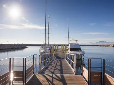 Port de Saint-Cyprien, marina in Saint-Cyprien, France — photo 2