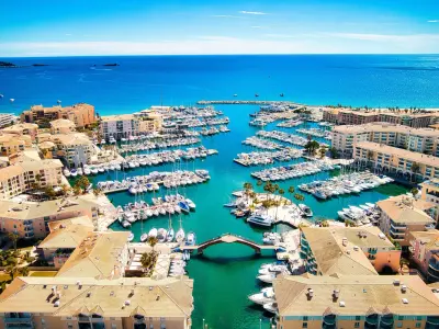 Port Fréjus, marina in Fréjus, France — photo 2