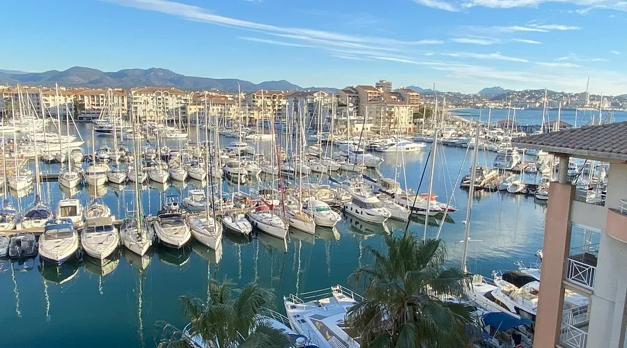 Port Fréjus, marina in Fréjus, France — photo 3
